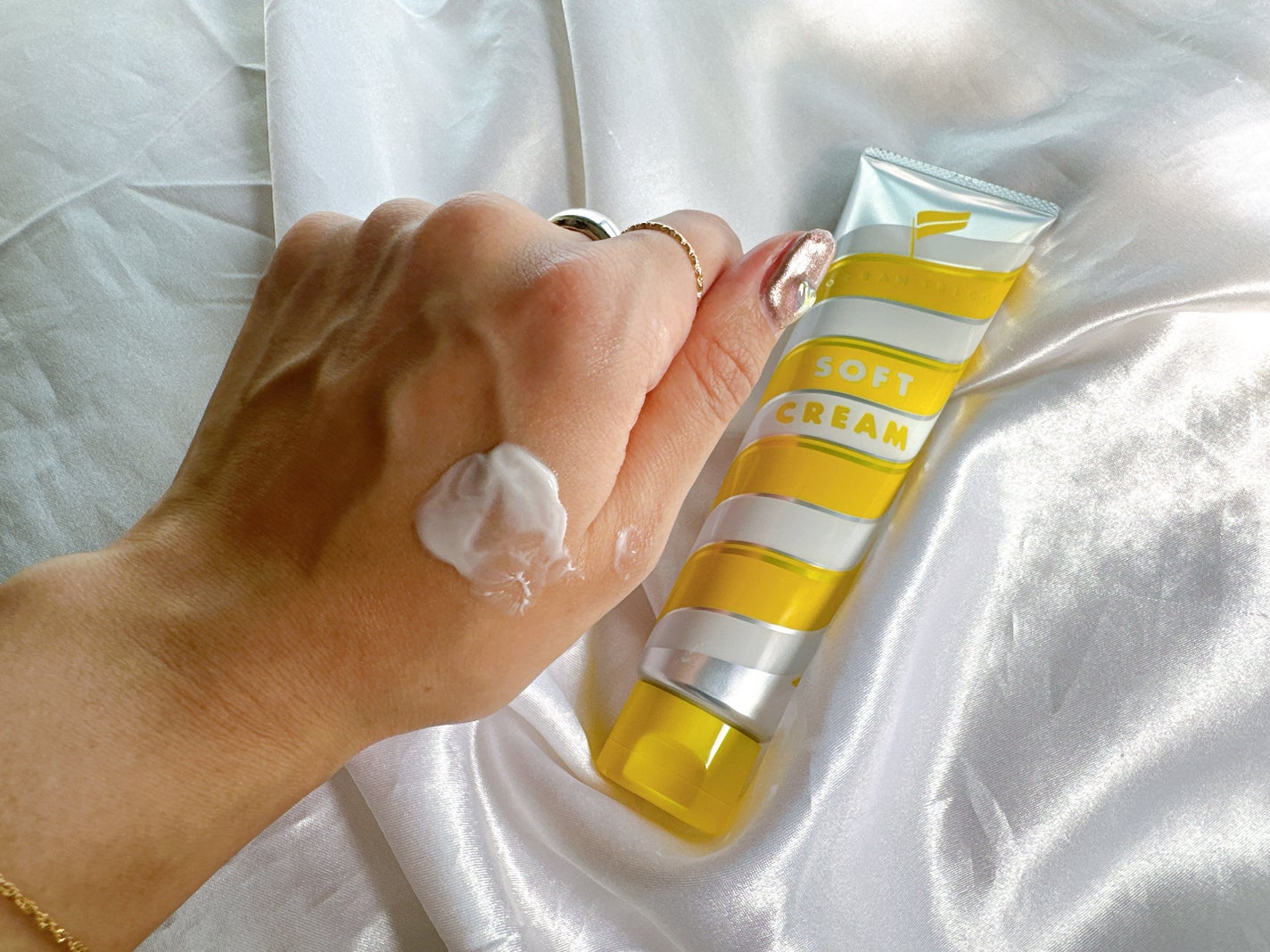 ヘアスタイリング ソフトクリーム/OCEAN TRICO/ヘアワックス・クリームを使ったクチコミ(3枚目)