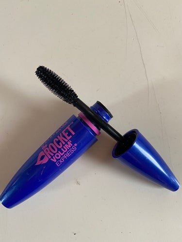 MAYBELLINE NEW YORK ボリューム エクスプレス ロケットのクチコミ「MAYBELLINE NEW YORK
ボリューム エクスプレス ロケット
✼••┈┈••✼•.....」（2枚目）