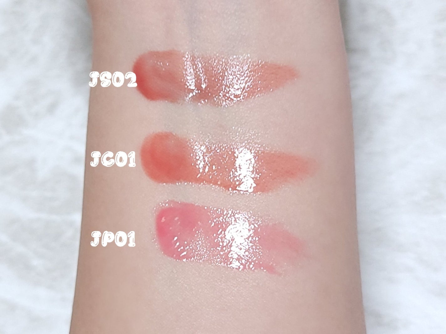 フィー リップアンドチーク グローイジェリーポット/fwee/リップグロスを使ったクチコミ(3枚目)