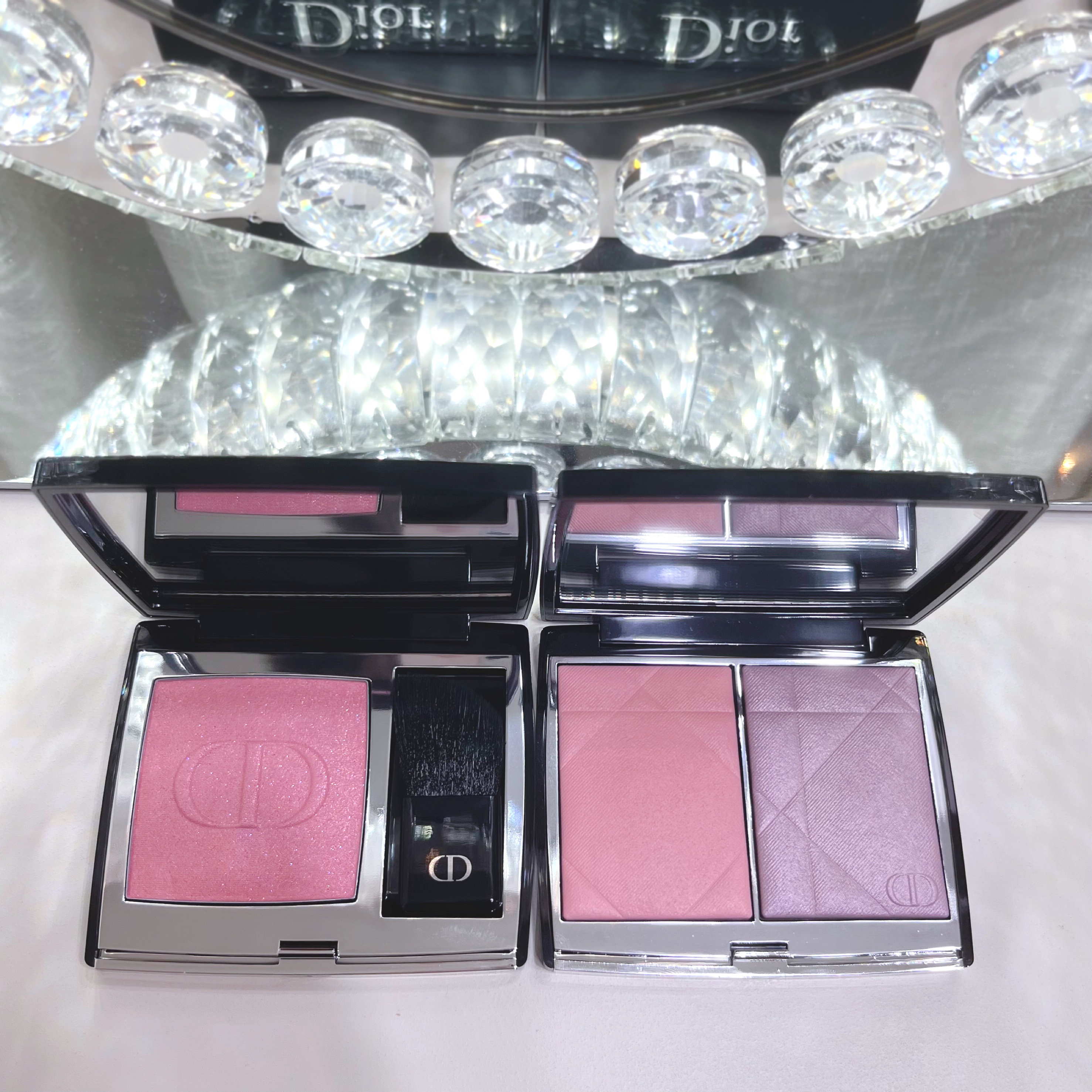 Dior ディオールスキン ルージュ ブラッシュのクチコミ「Dior
ディオールスキン ルージュ ブラッシュ
212 チュチュ ホログラフィック..」（2枚目）