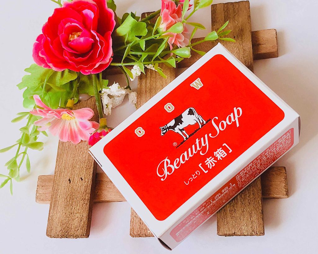 赤箱 (しっとり)/カウブランド/洗顔石鹸 by モコ