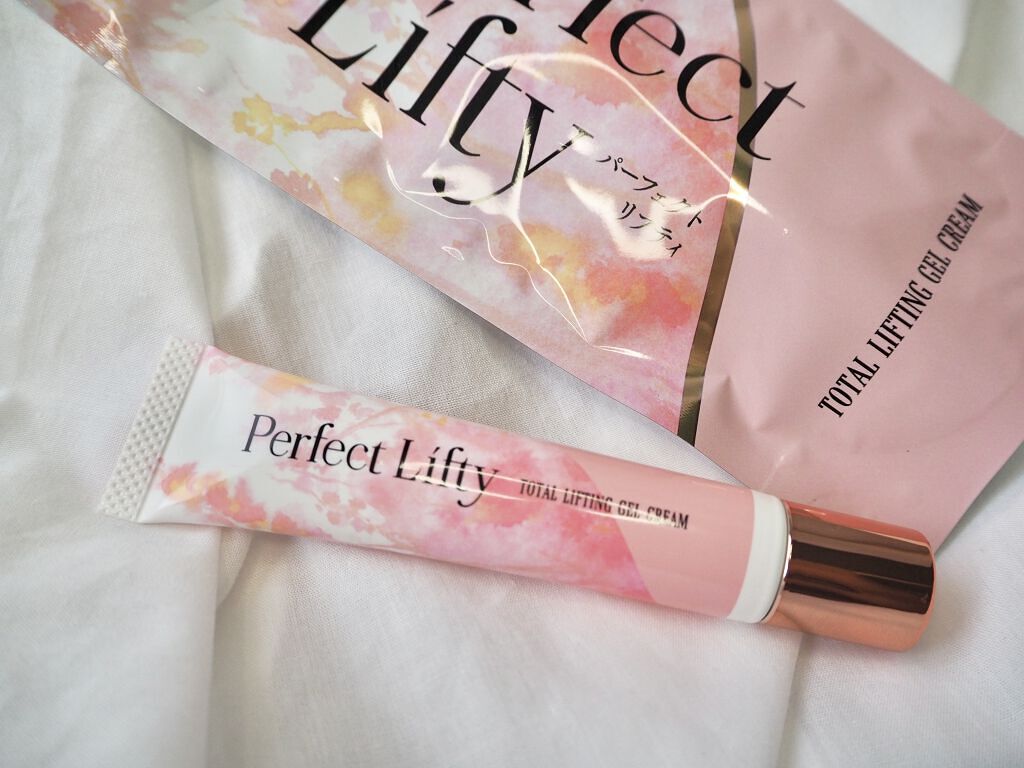Perfect Lifty  TOTAL LIFTING GEL CREAM/R&/フェイスクリームを使ったクチコミ（2枚目）
