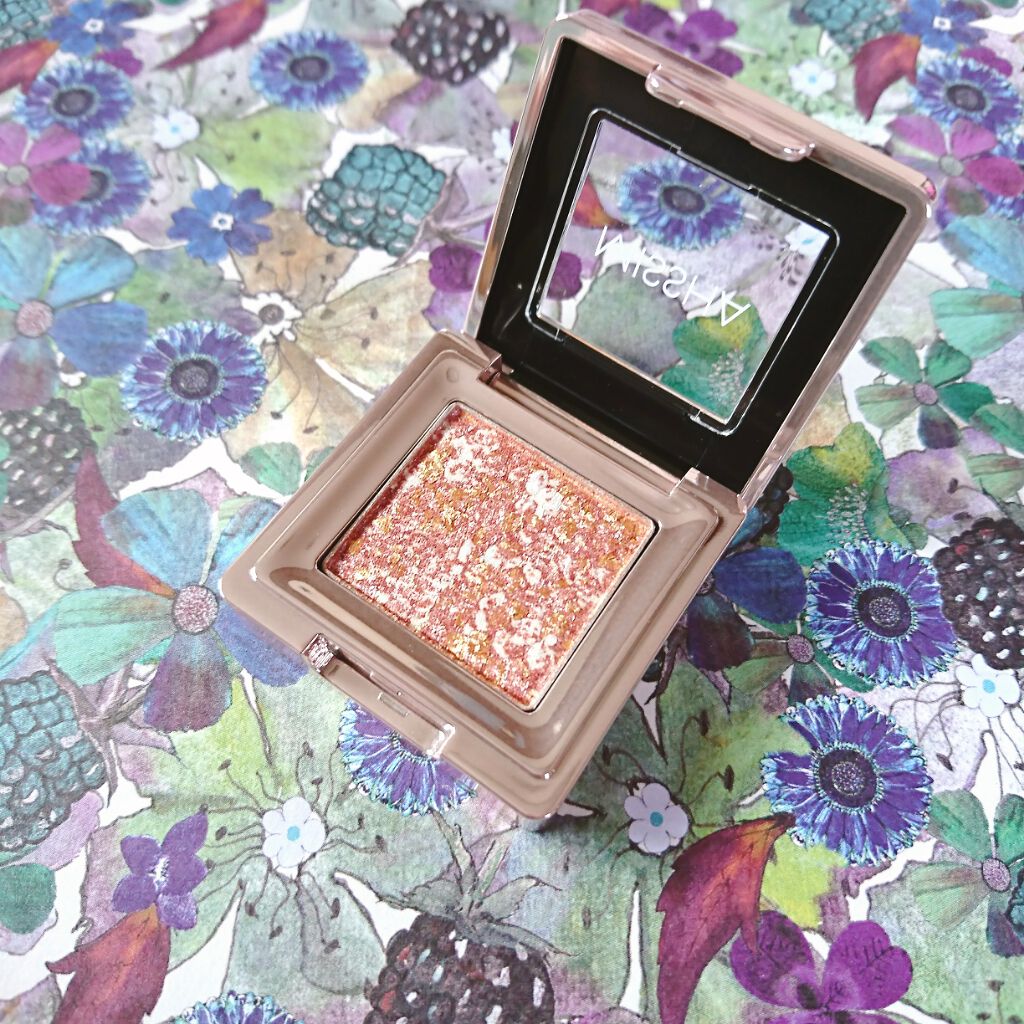 グリッタープリズム シャドウ/MISSHA/グリッターを使ったクチコミ(2枚目)