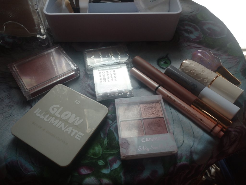 シングルカラーチーク/aZTK/パウダーチークを使ったクチコミ（2枚目）