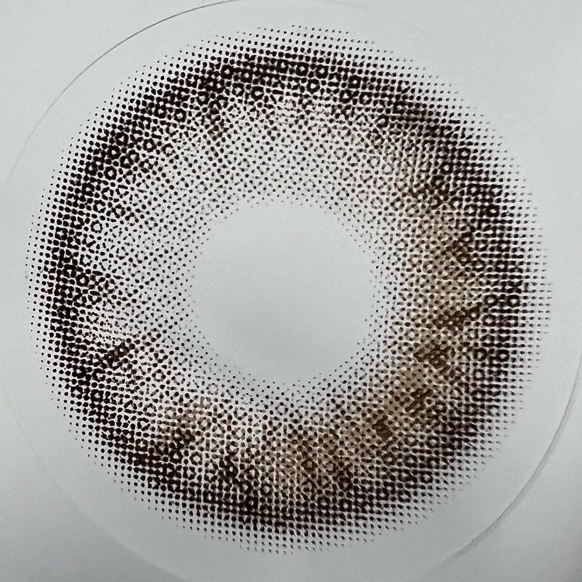 One & Only Kristin/Hapa kristin/カラーコンタクトレンズを使ったクチコミ(4枚目)