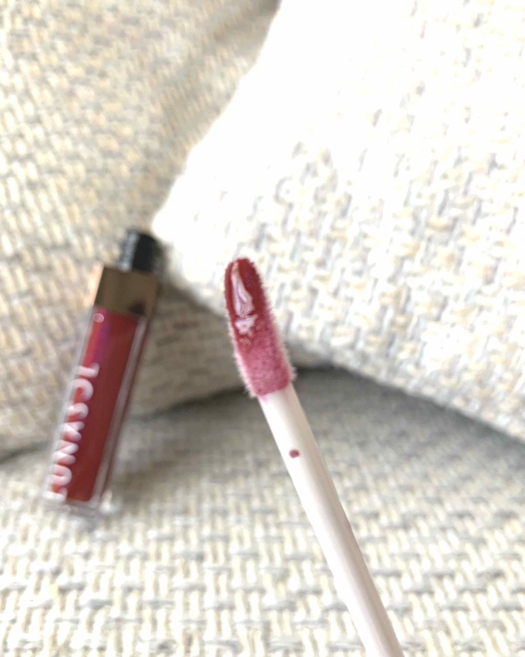 シアーライトグロス/LUNASOL/リップグロスを使ったクチコミ（2枚目）