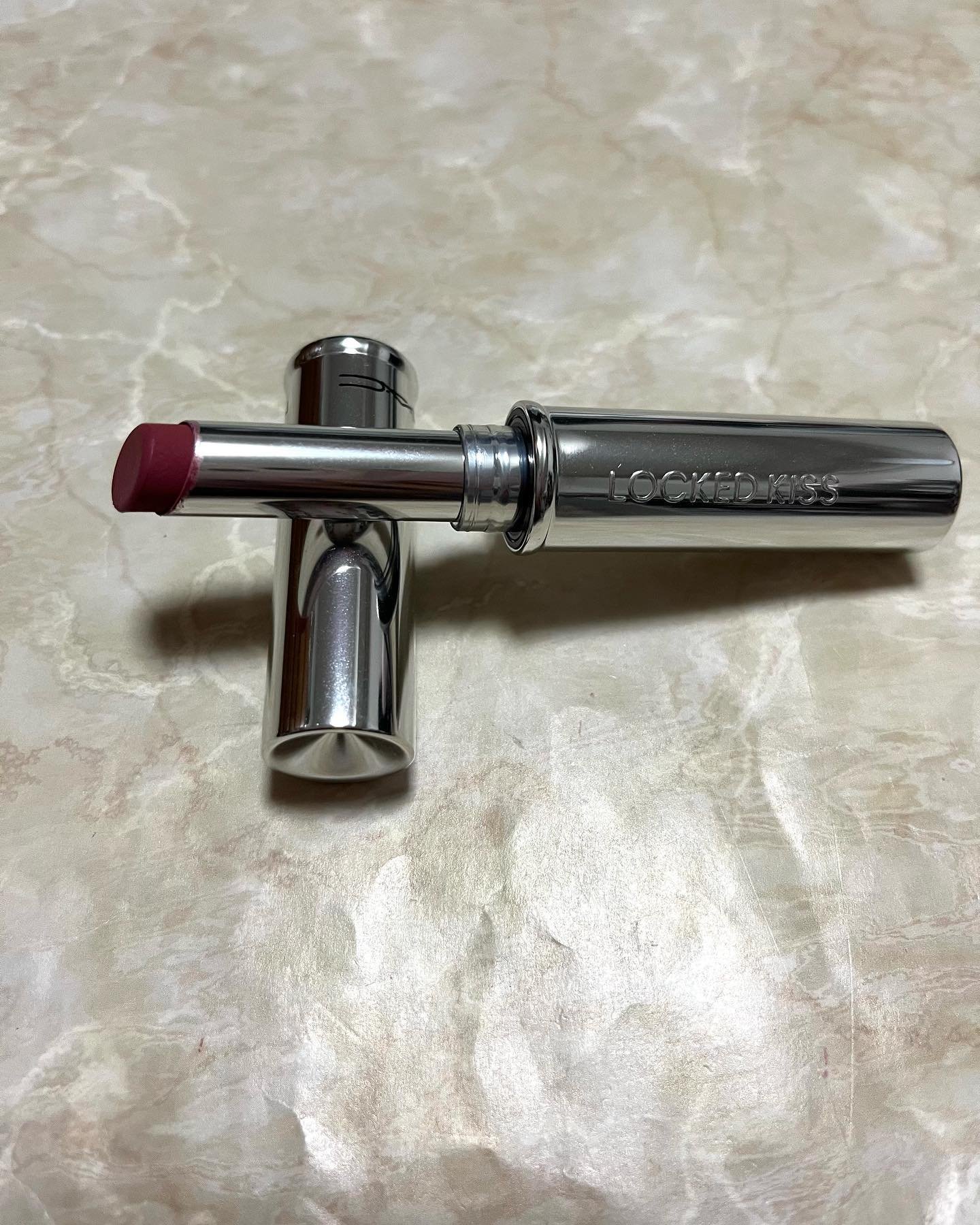 ロックドキス リップスティック/M・A・C/口紅を使ったクチコミ（2枚目）