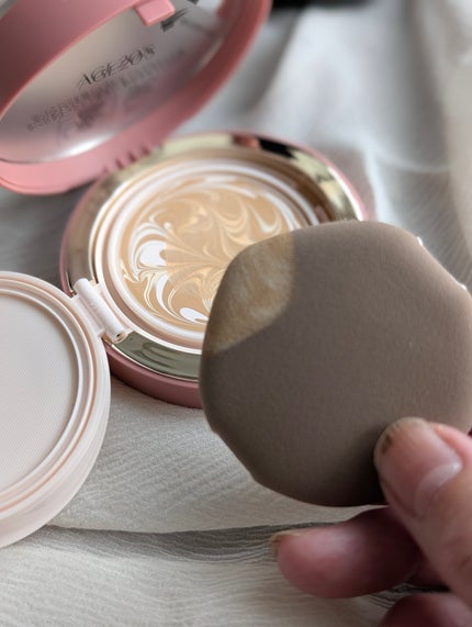 ヴェールヌーディ エッセンスパクトグロウ/AGE20’s/クリーム・エマルジョンファンデーションを使ったクチコミ(2枚目)