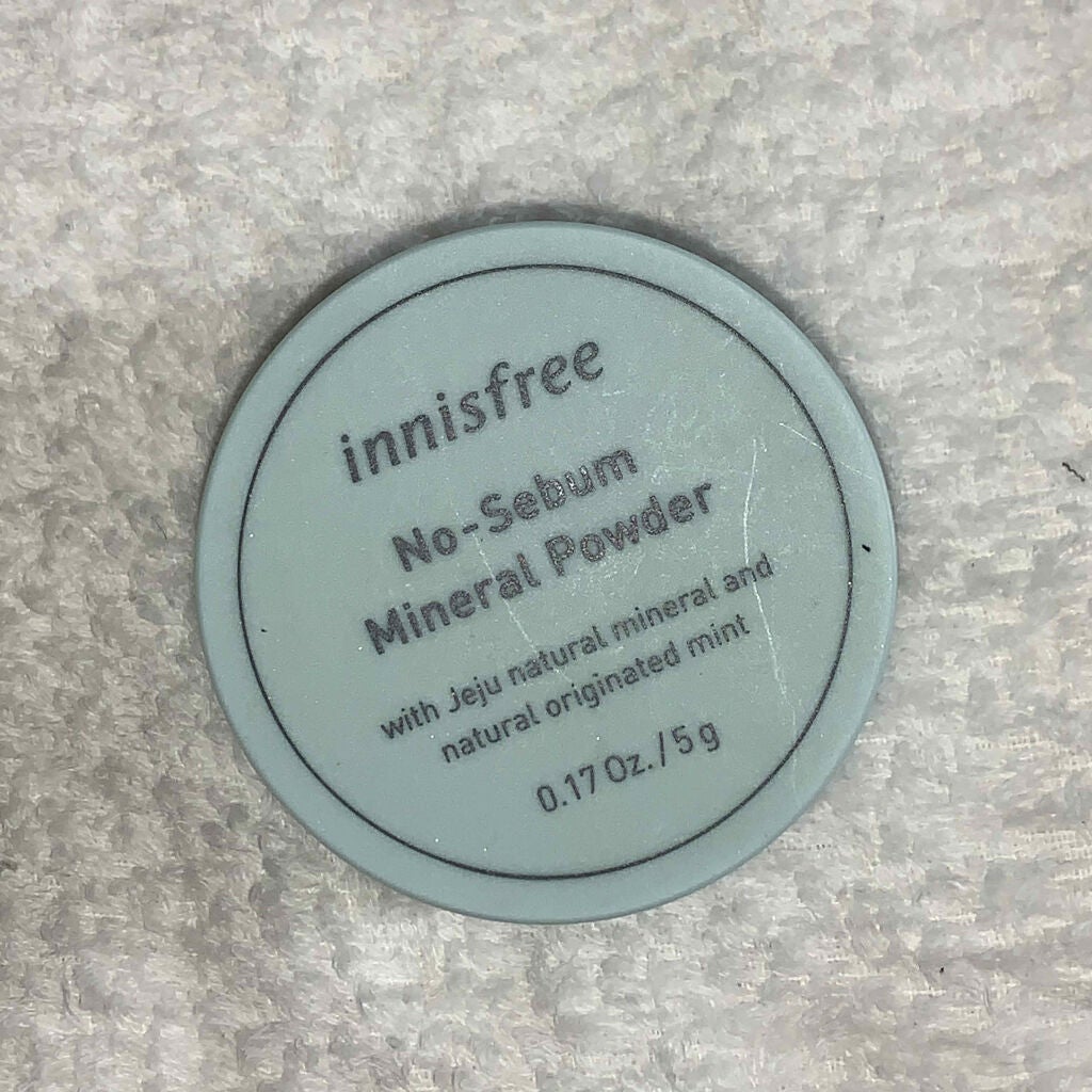 ノーセバム ミネラルパウダー/innisfree/ルースパウダーを使ったクチコミ(1枚目)