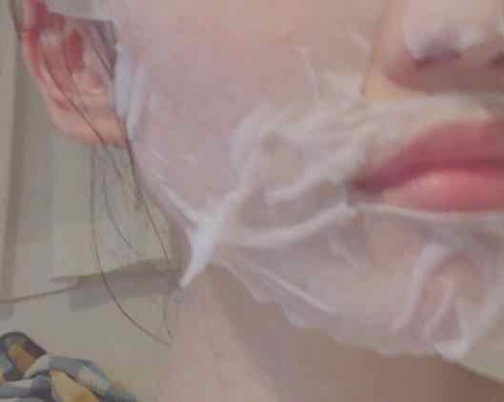 真珠フェイスマスク/アロヴィヴィ/シートマスク・パックを使ったクチコミ(2枚目)