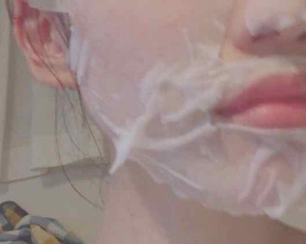 アロヴィヴィ 真珠フェイスマスクのクチコミ「アロヴィヴィ HPCフェイスマスク
プラセンタ&三種のコラーゲン
45枚(450ml)775.....」(2枚目)