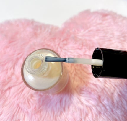 ビューティーワールド LTピュアネイルグロスのクチコミ「ビューティーワールド
LTピュアネイルグロス 桜シロップ
ほんのりカラーのネイルが欲しくな.....」(2枚目)