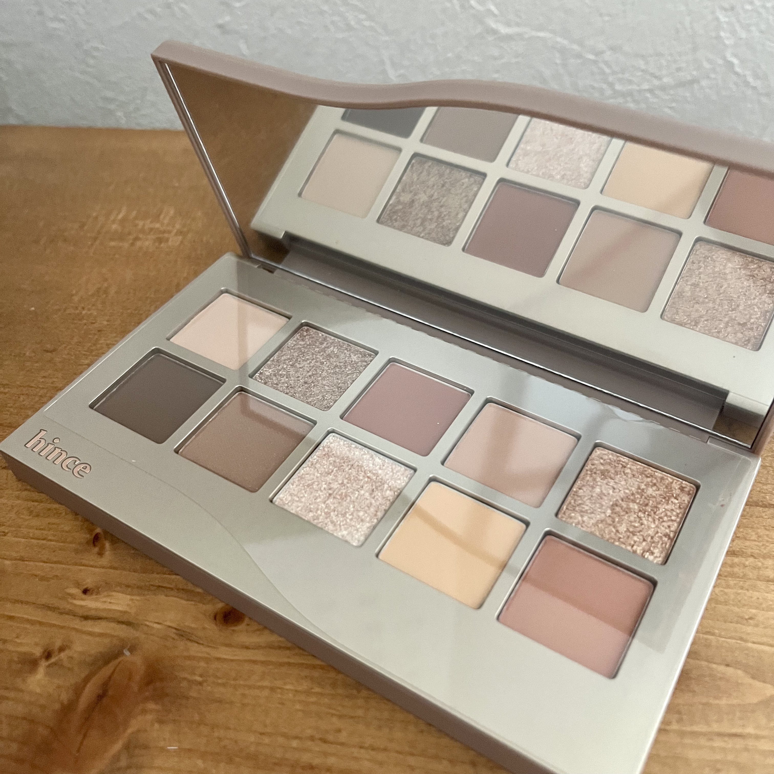 ニューデップスアイシャドウ/hince/単色アイシャドウを使ったクチコミ（3枚目）