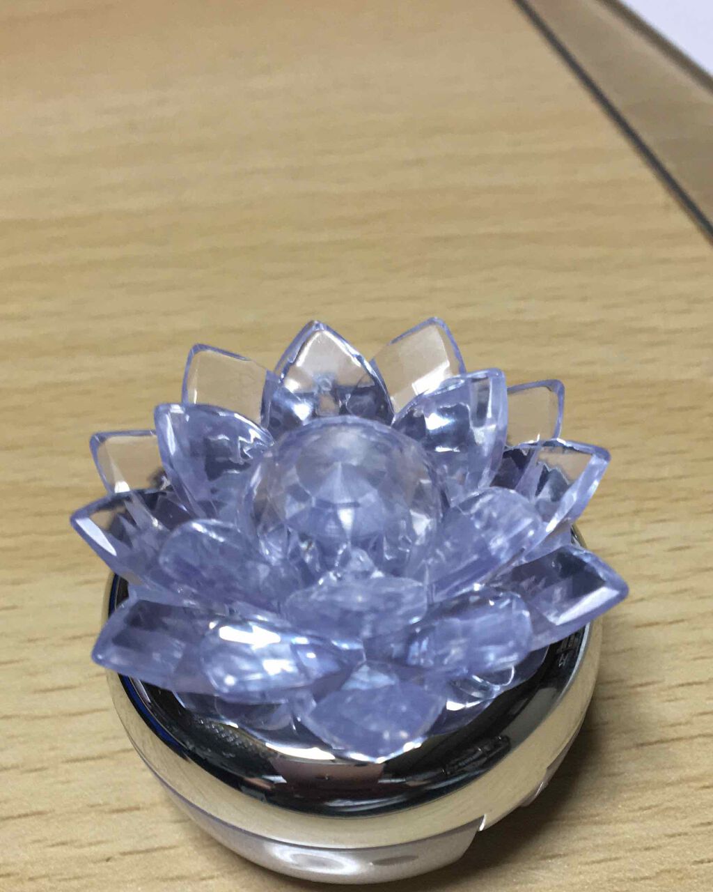 マルチキャリーバーム5 幻の銀水晶/ミラクルロマンス/リップバームを使ったクチコミ(1枚目)