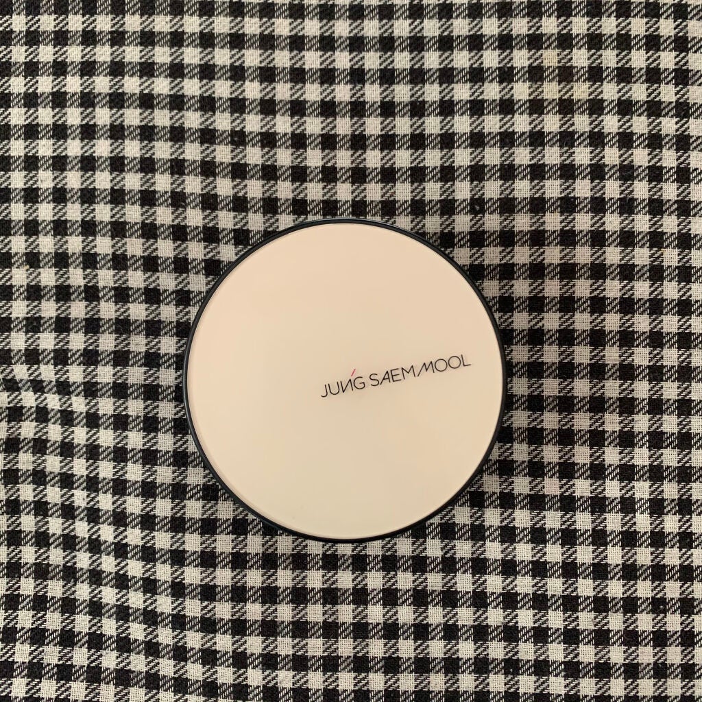 エッセンシャル スキン ヌーダー クッション/JUNG SAEM MOOL/クッションファンデーションを使ったクチコミ(2枚目)