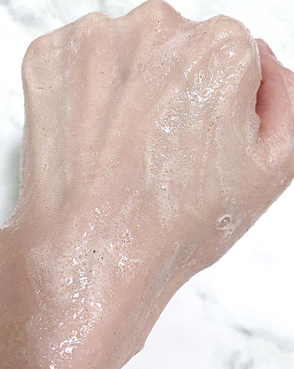 オリジナルボディスクラブ ホワイトムスク/plu/ボディスクラブを使ったクチコミ(4枚目)