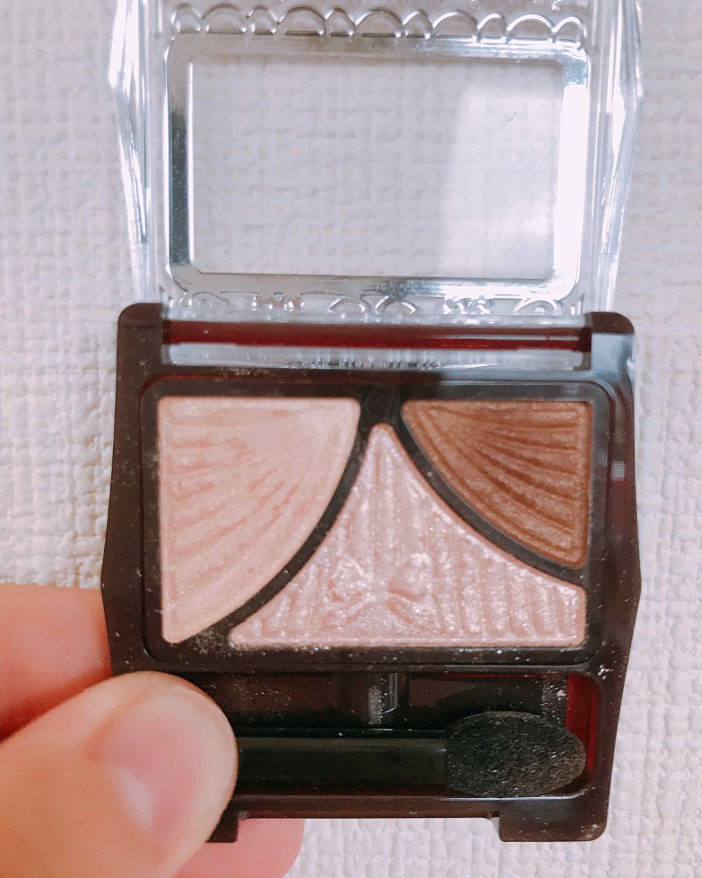 ジューシーピュアアイズ/キャンメイク/アイシャドウパレットを使ったクチコミ(2枚目)