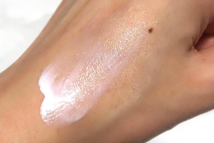 ヒアルーシカ ウォーターフィット サンセラム/SKIN1004/日焼け止めローションを使ったクチコミ(3枚目)