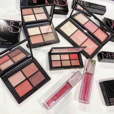 NARS オーガズム X コレクション﻿
おとなっぽいピンクが可愛すぎる…♡﻿
ラメ感もツヤ感も本当にどタイプ！！！！﻿
とにかく可愛い赤茶系のピンクメイク出来るよ！﻿
﻿
♥#NAR