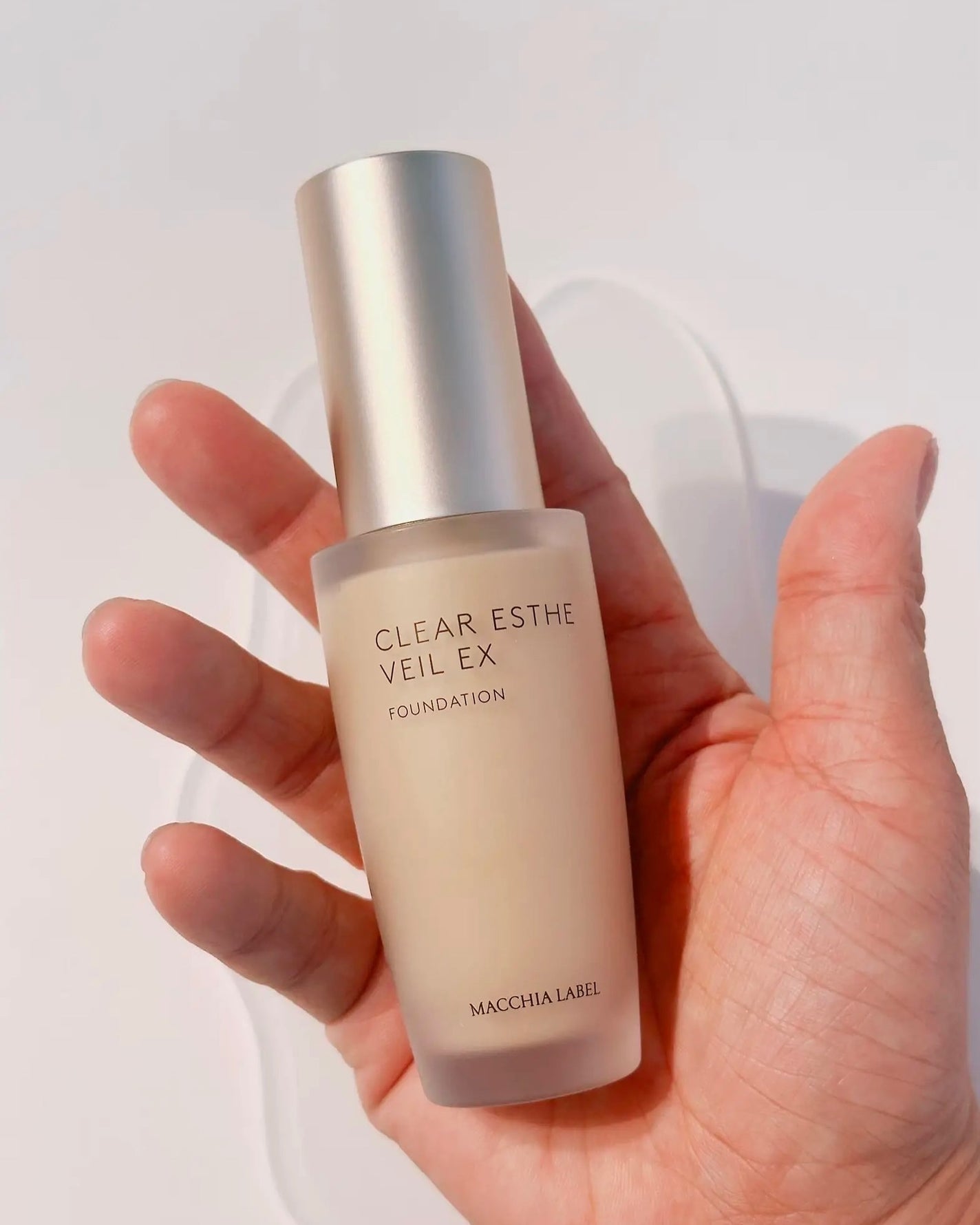 薬用クリアエステヴェールEX/Macchia Label/リキッドファンデーションを使ったクチコミ(3枚目)