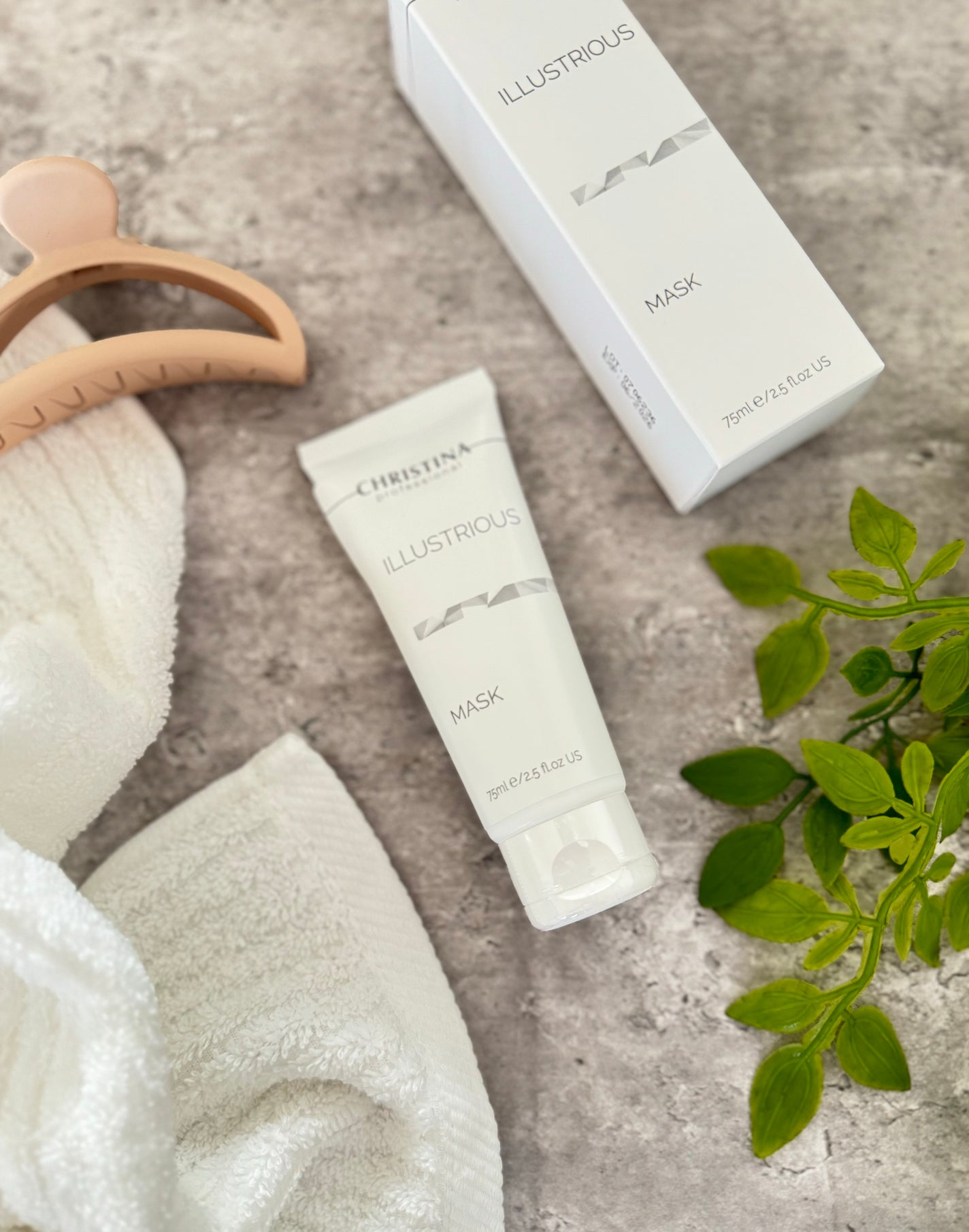 イラストリアスマスク/CHRISTINA/洗い流すパック・マスクを使ったクチコミ(4枚目)