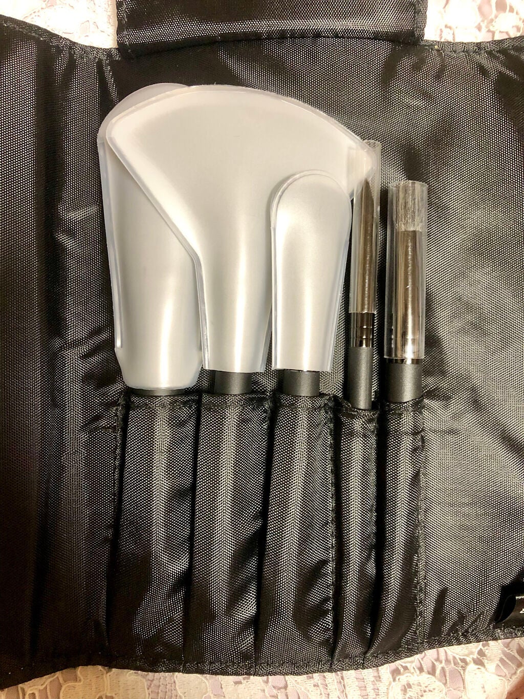 ストローク オブ ミッドナイト ブラシ コレクション /ローラ メルシエ/メイクブラシを使ったクチコミ(4枚目)