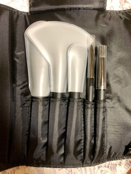 ストローク オブ ミッドナイト ブラシ コレクション /ローラ メルシエ/メイクブラシを使ったクチコミ(4枚目)