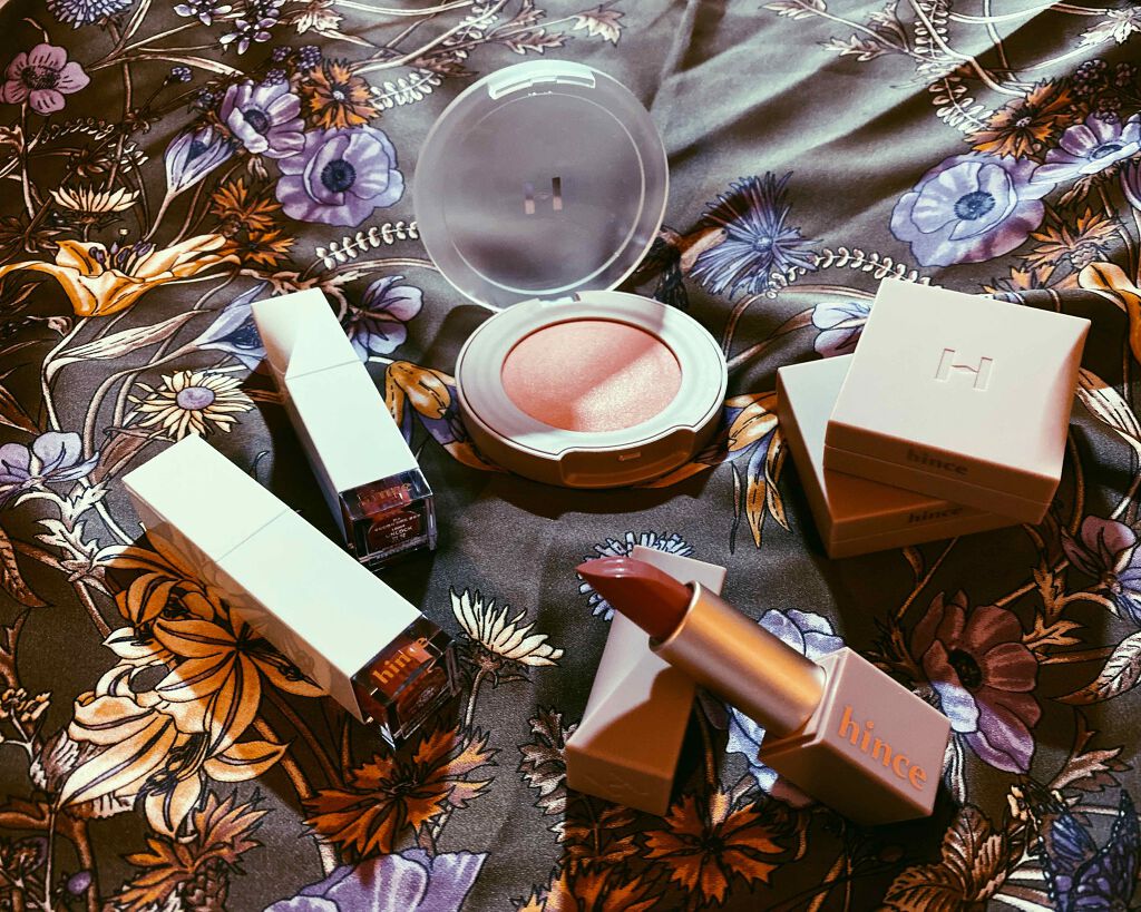 トゥルーディメンショングロウチーク/hince/パウダーチークを使ったクチコミ（1枚目）