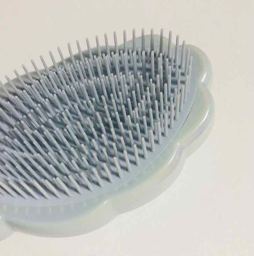 ファンファン アンタングルヘアブラシ/フランフラン/ヘアブラシを使ったクチコミ(2枚目)