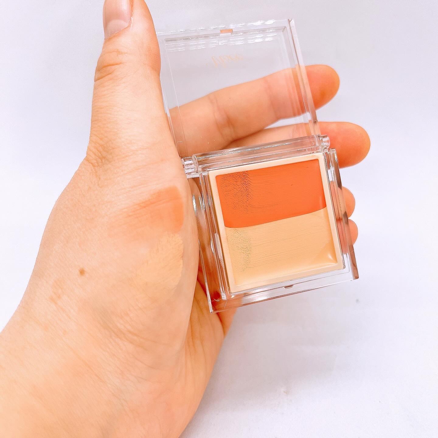 カラーデュオ トリック コンシーラー 07 イエロートリック/Visée/パレットコンシーラーを使ったクチコミ（3枚目）