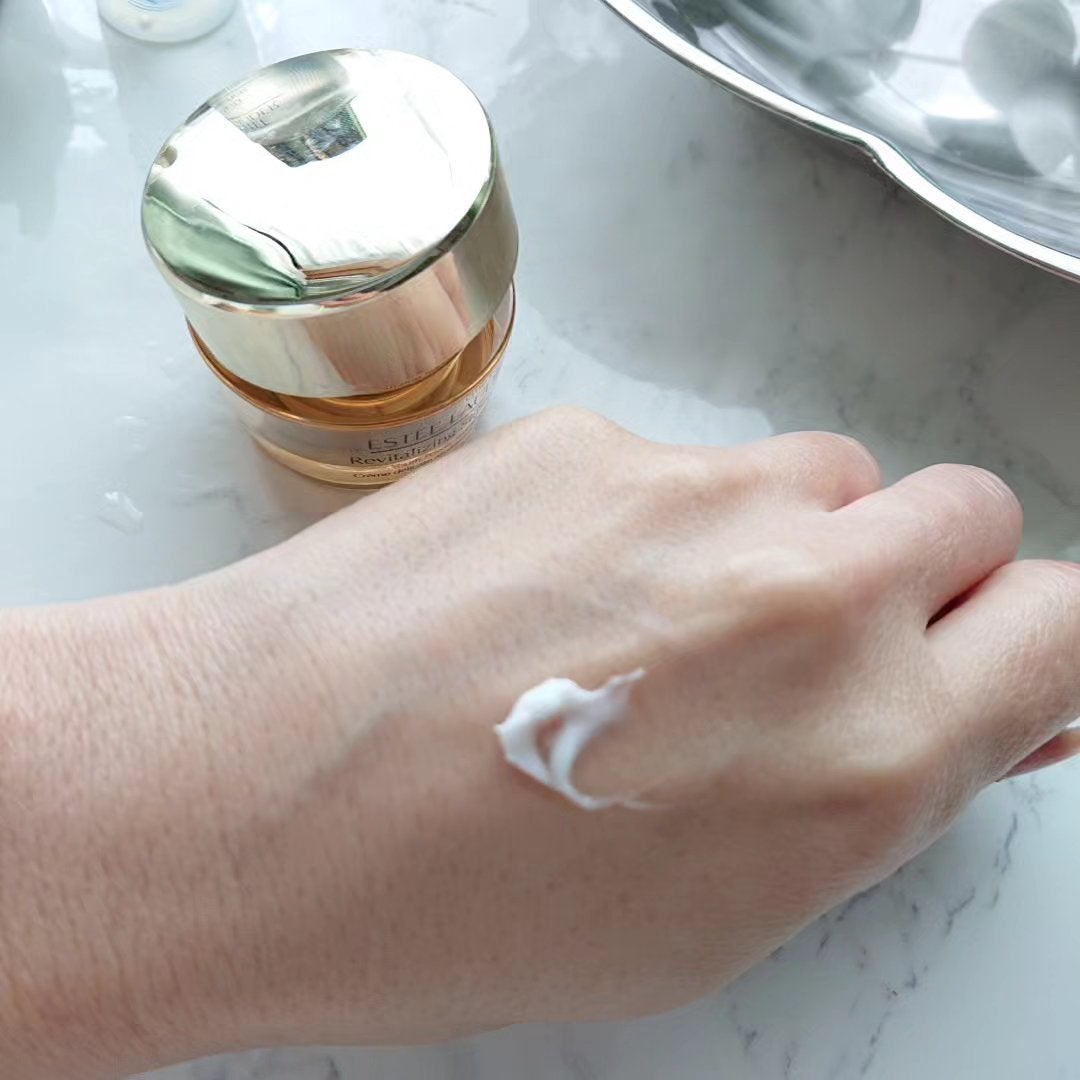 マイクロ エッセンス ローション/ESTEE LAUDER/化粧水を使ったクチコミ(4枚目)