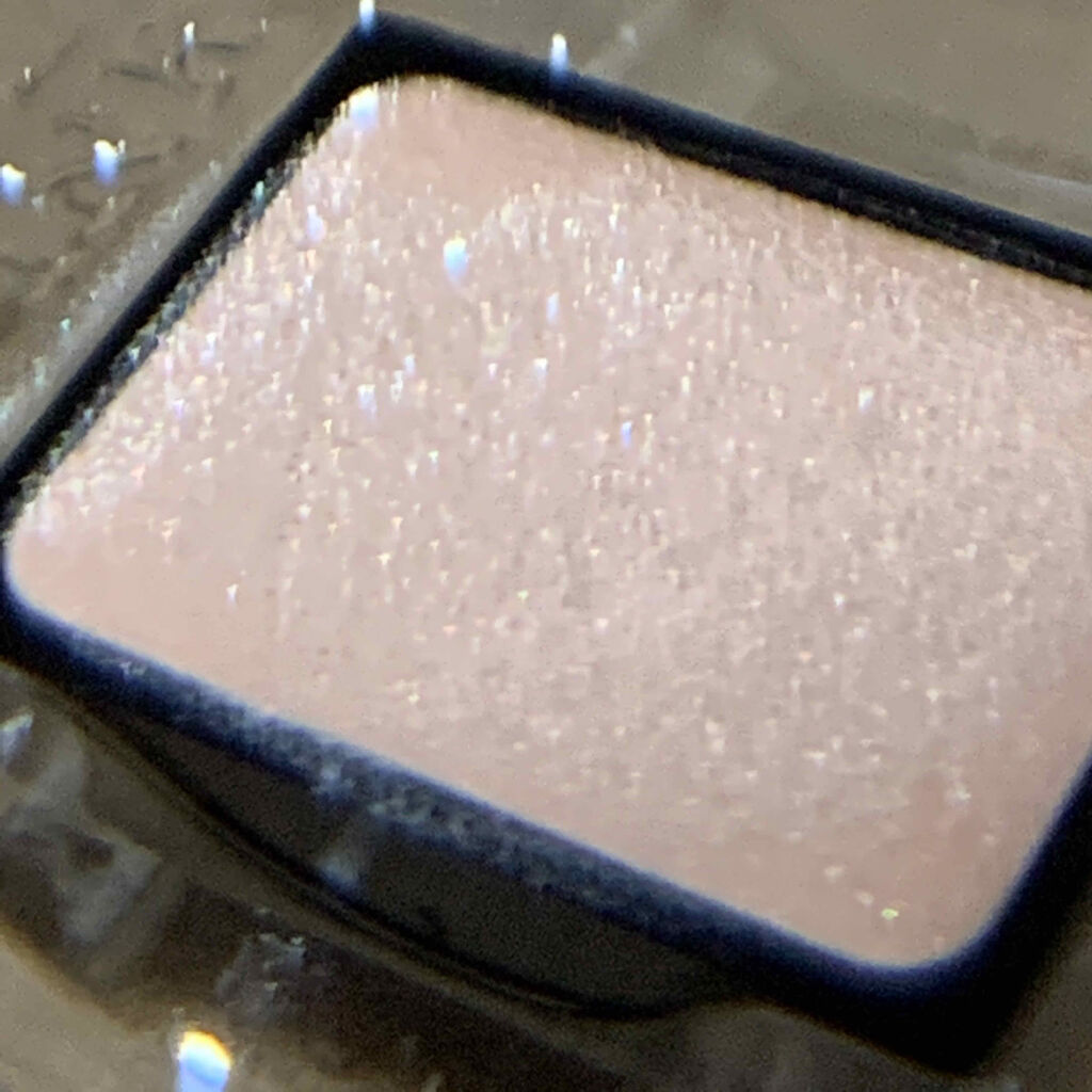 カスタムシャドウ/ドーリーウインク/単色アイシャドウを使ったクチコミ（2枚目）