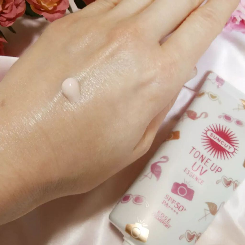 トーンアップUV エッセンス/サンカット®/日焼け止めローションを使ったクチコミ(2枚目)