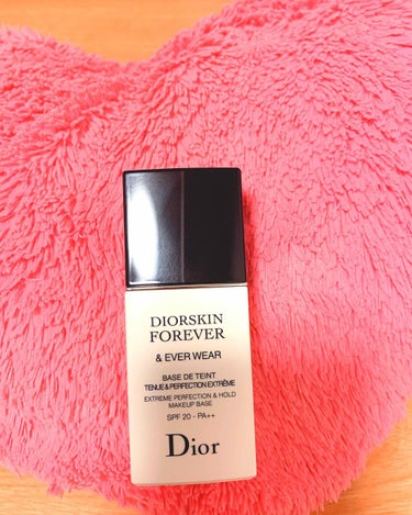 ディオールスキン フォーエヴァー＆エヴァー ベース SPF20／PA++/Dior/化粧下地を使ったクチコミ（1枚目）