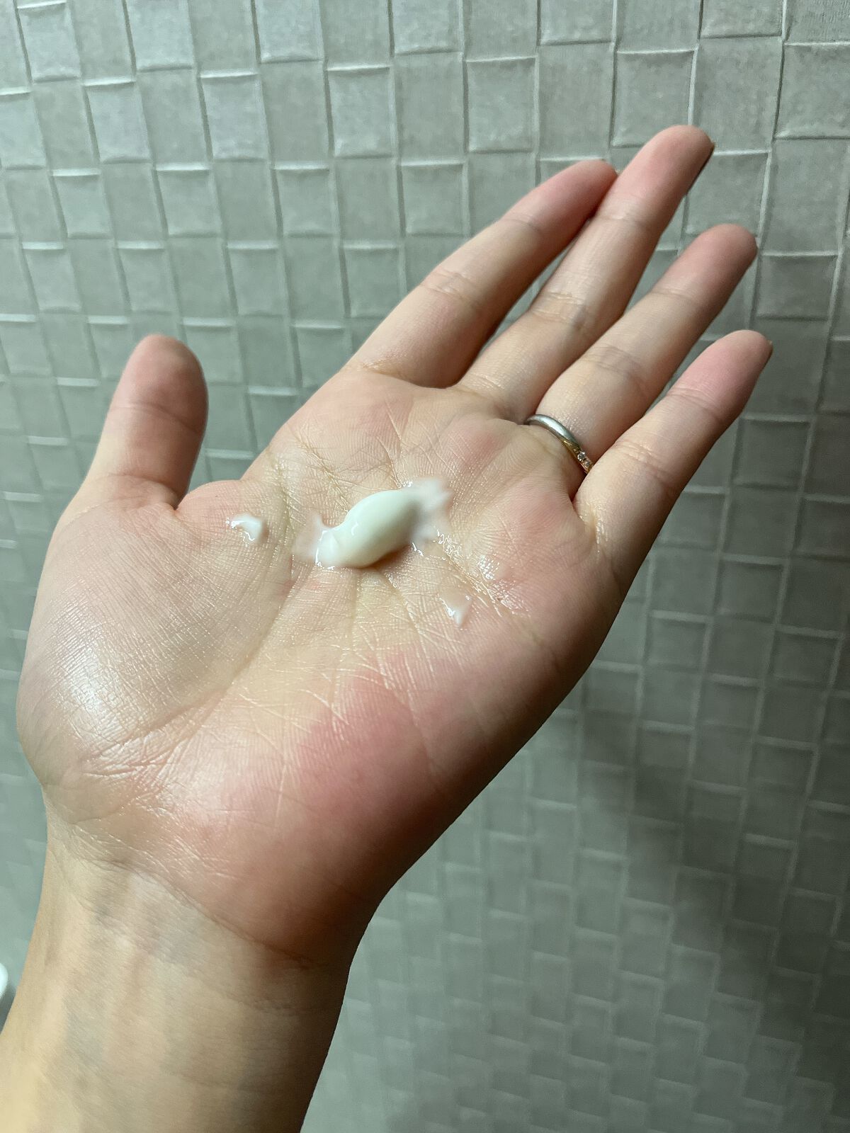 グリーンティーシード クリーム/innisfree/フェイスクリームを使ったクチコミ（2枚目）