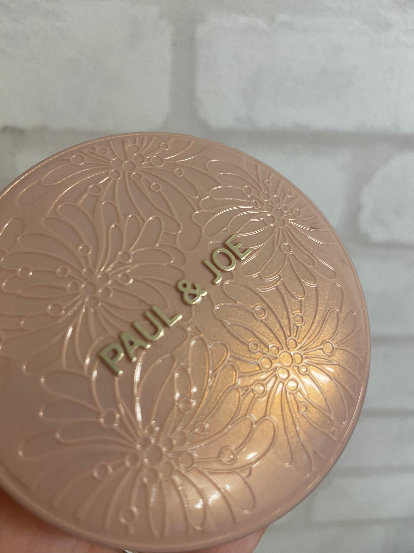 シースルー ヴェール コンパクト/PAUL & JOE BEAUTE/ファンデーションを使ったクチコミ(1枚目)