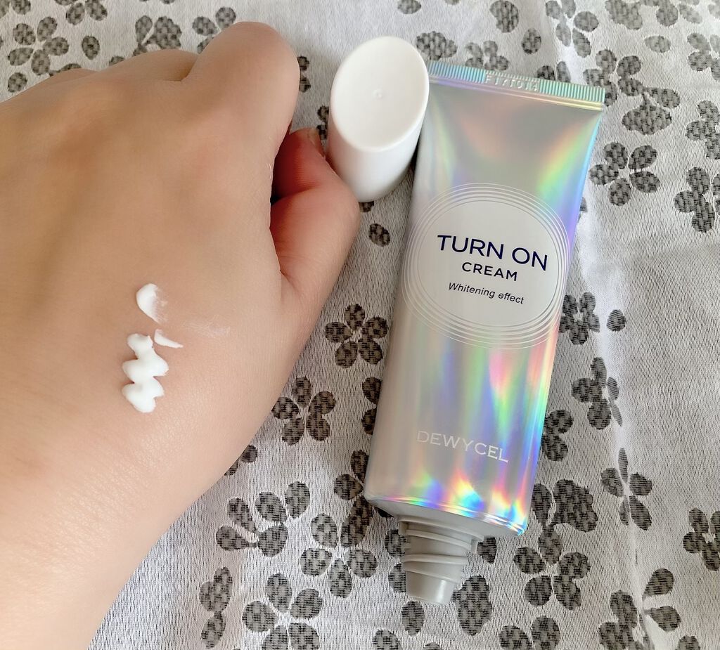 デュイセル ターンオンクリーム/DEWYCEL/フェイスクリームを使ったクチコミ（3枚目）