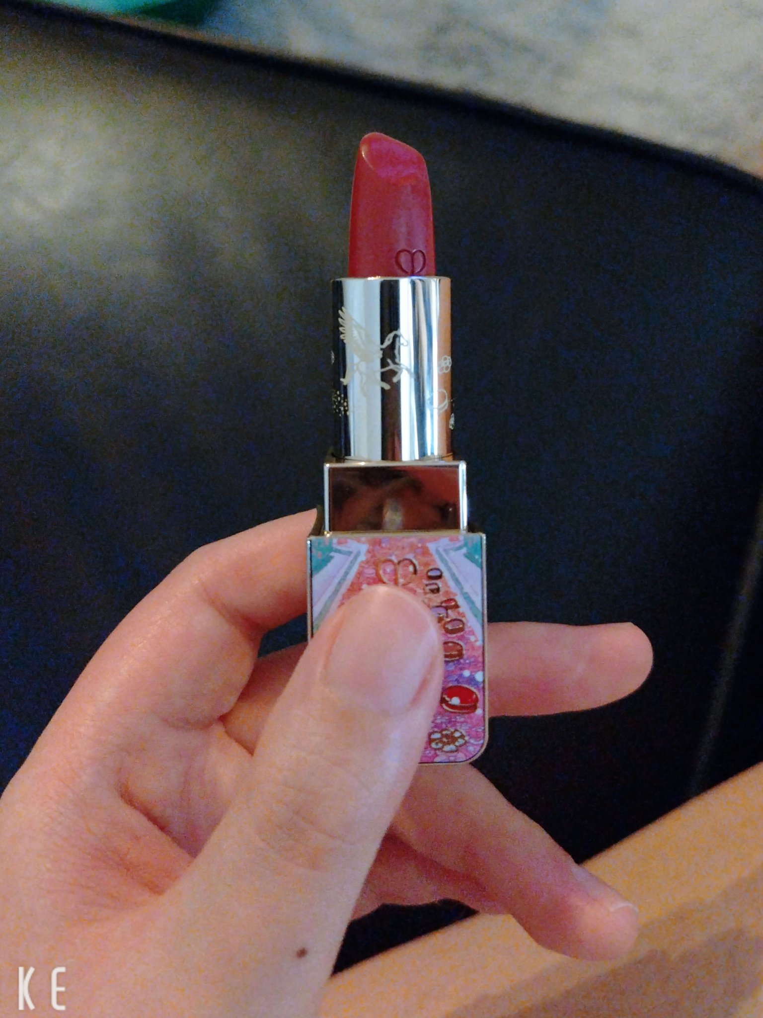 ルージュアレーブル 526 Enchantment Blooms（ホリデーコレクション2024）/クレ・ド・ポー ボーテ/口紅を使ったクチコミ（2枚目）