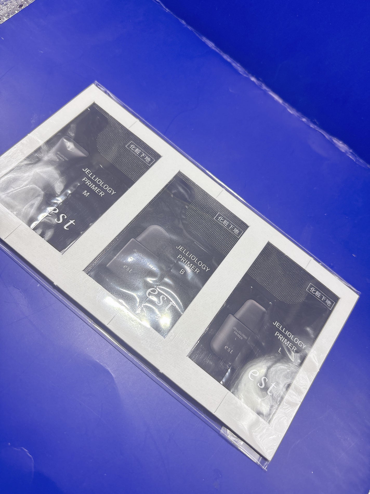 ダヴ ふわとろクリーミースクラブ ザクロ&シアバター/ダヴ/ボディスクラブを使ったクチコミ(6枚目)