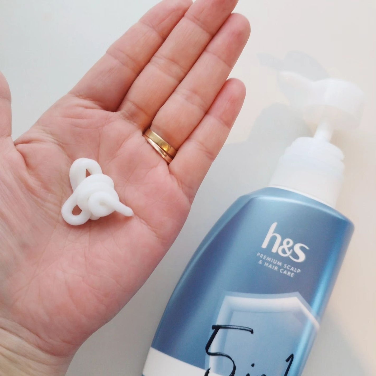 cota on LIPS 「:::::::::::::::::::::::::::::::..」(3枚目)