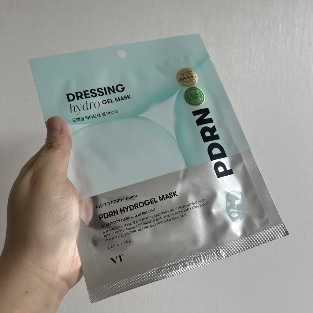 VTさんのPDRNゲルマスク！
保湿力OK！✨ツヤ感が長く残ってます！

個人的にリピートはちょっと悩んでます！
なんか軽い〜な感じ⁉️

乗せて寝るタイプではなく、2〜3時間後に剥がすタイプかも！
なるほど🧐じゃ、この厚さ、納得できます