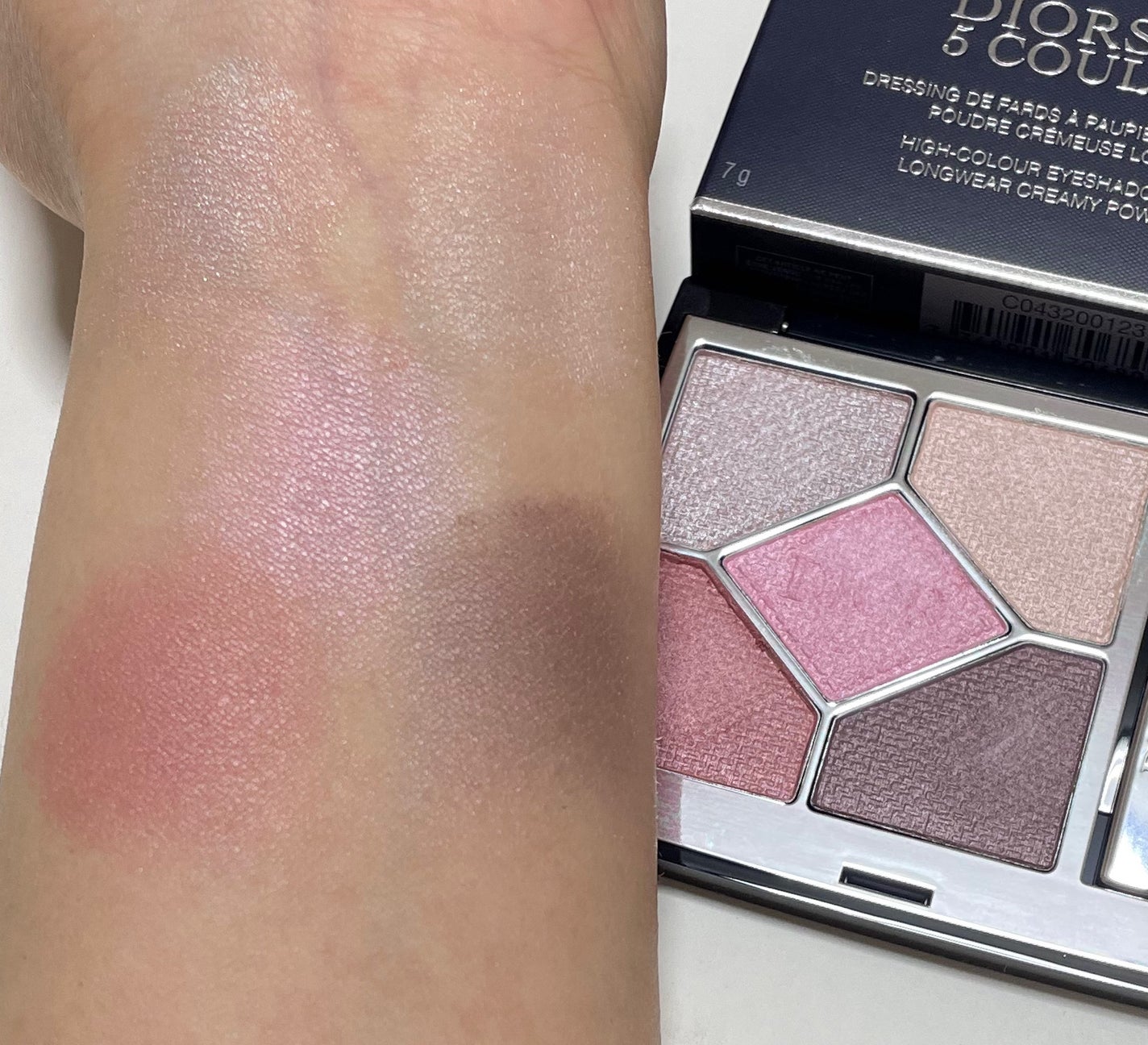 ディオールショウ サンク クルール/Dior/アイシャドウを使ったクチコミ(2枚目)