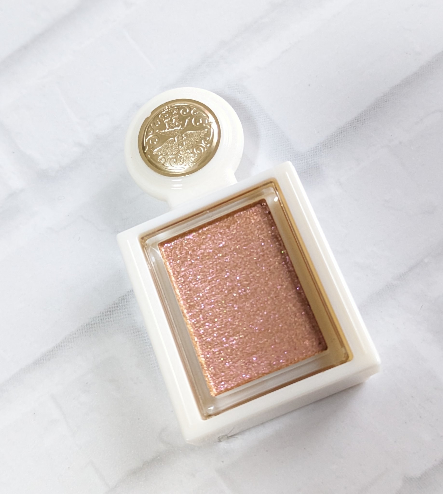 シャドーカスタマイズ　（ブリリアントグリッター） GD802 （鐘の音）/MAJOLICA MAJORCA/グリッターを使ったクチコミ（1枚目）