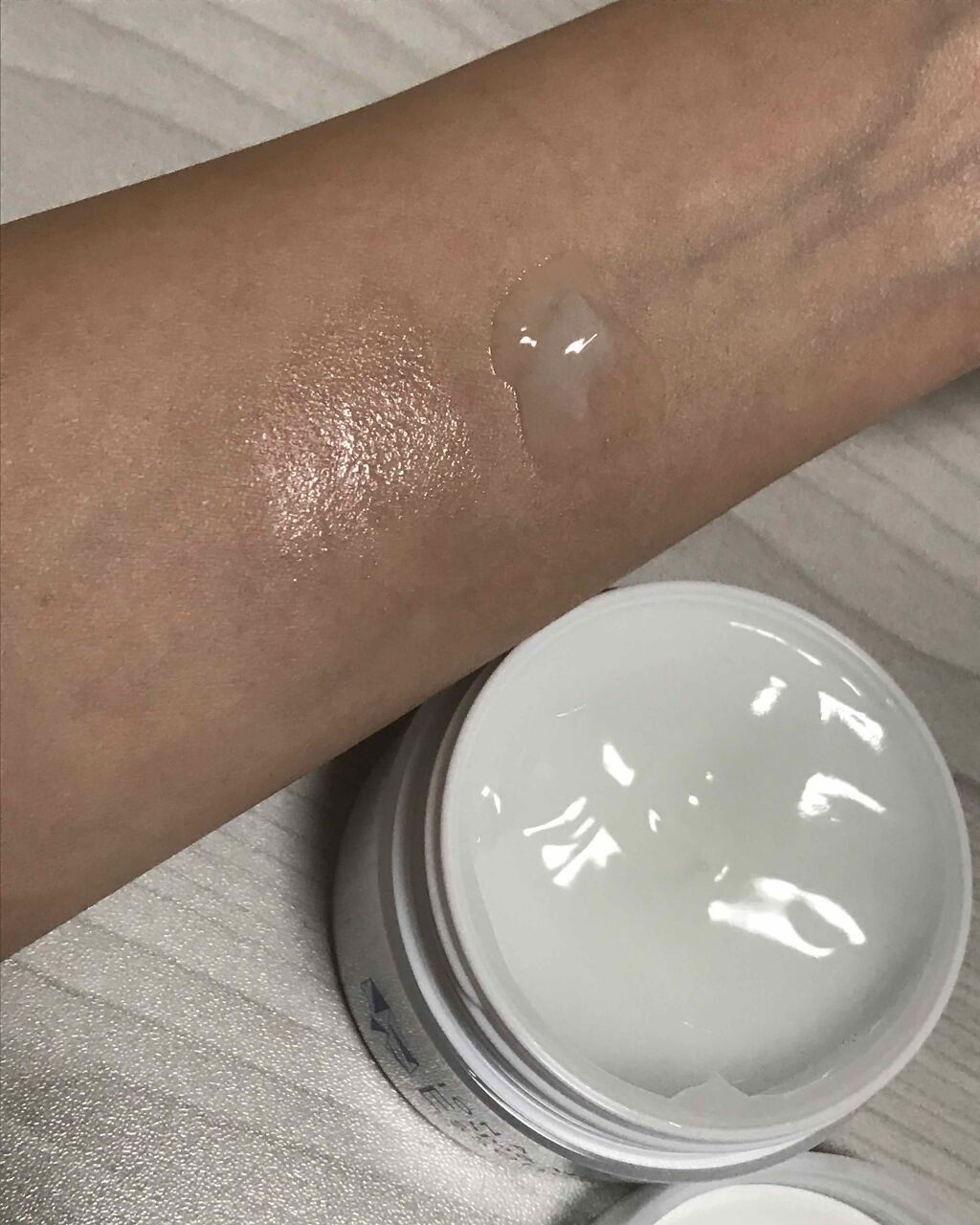 エッセンス ジェル/イオナ スパ&ミネラル/オールインワン化粧品を使ったクチコミ(3枚目)