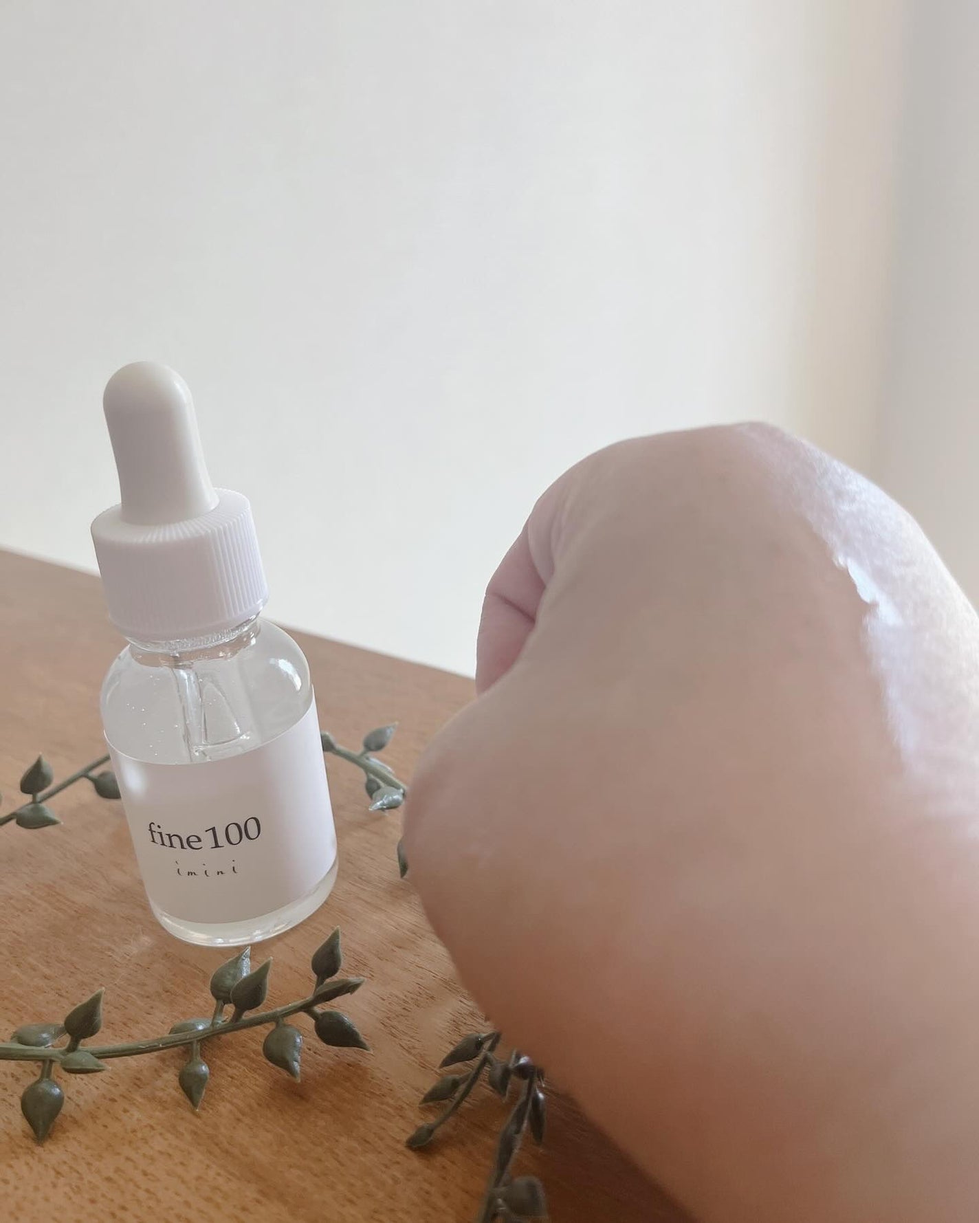 ファイン100/imini/美容液を使ったクチコミ(4枚目)