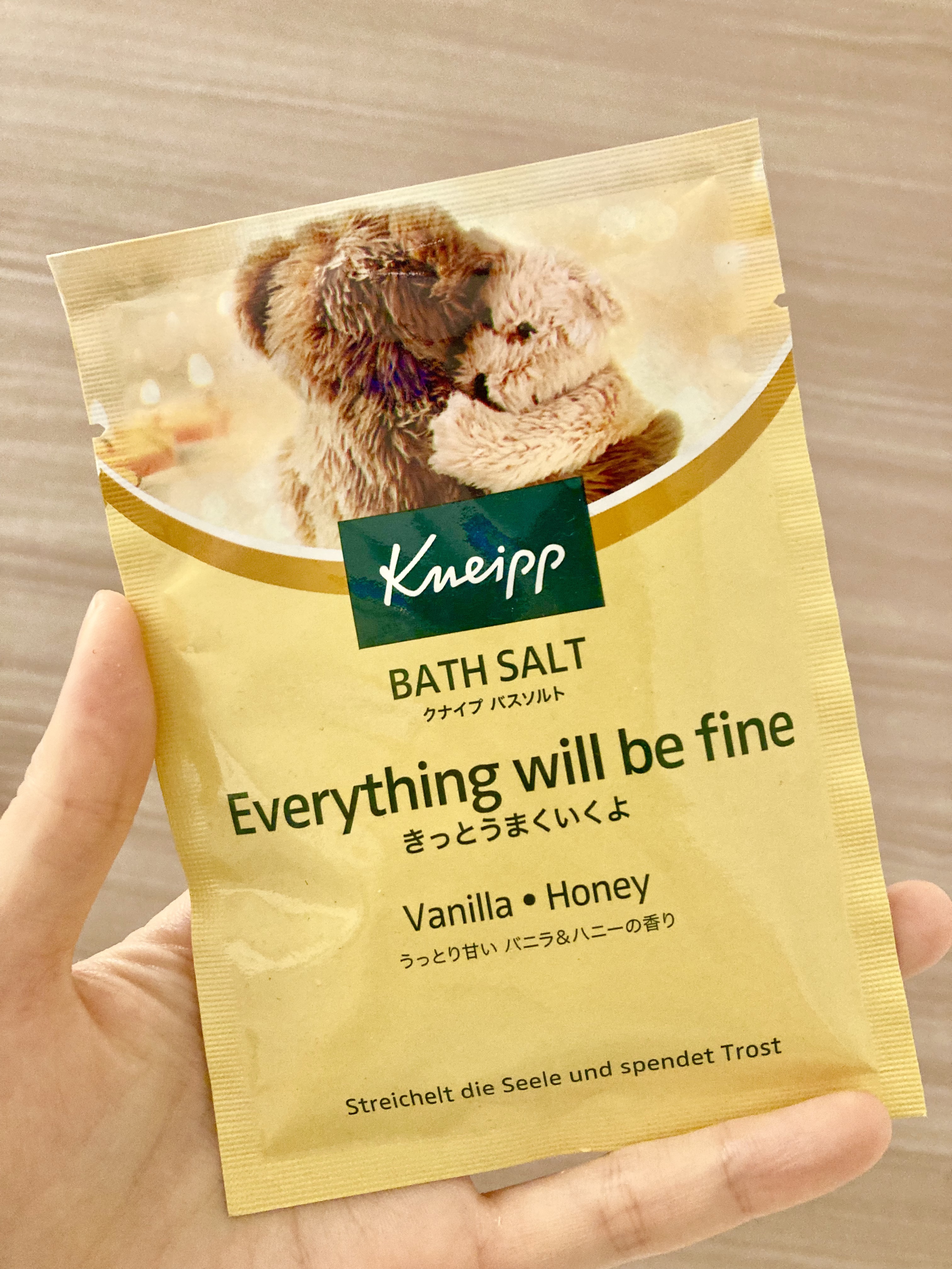 クナイプ バスソルト バニラ＆ハニーの香り 50g【旧】/クナイプ/無機塩系入浴剤を使ったクチコミ（1枚目）