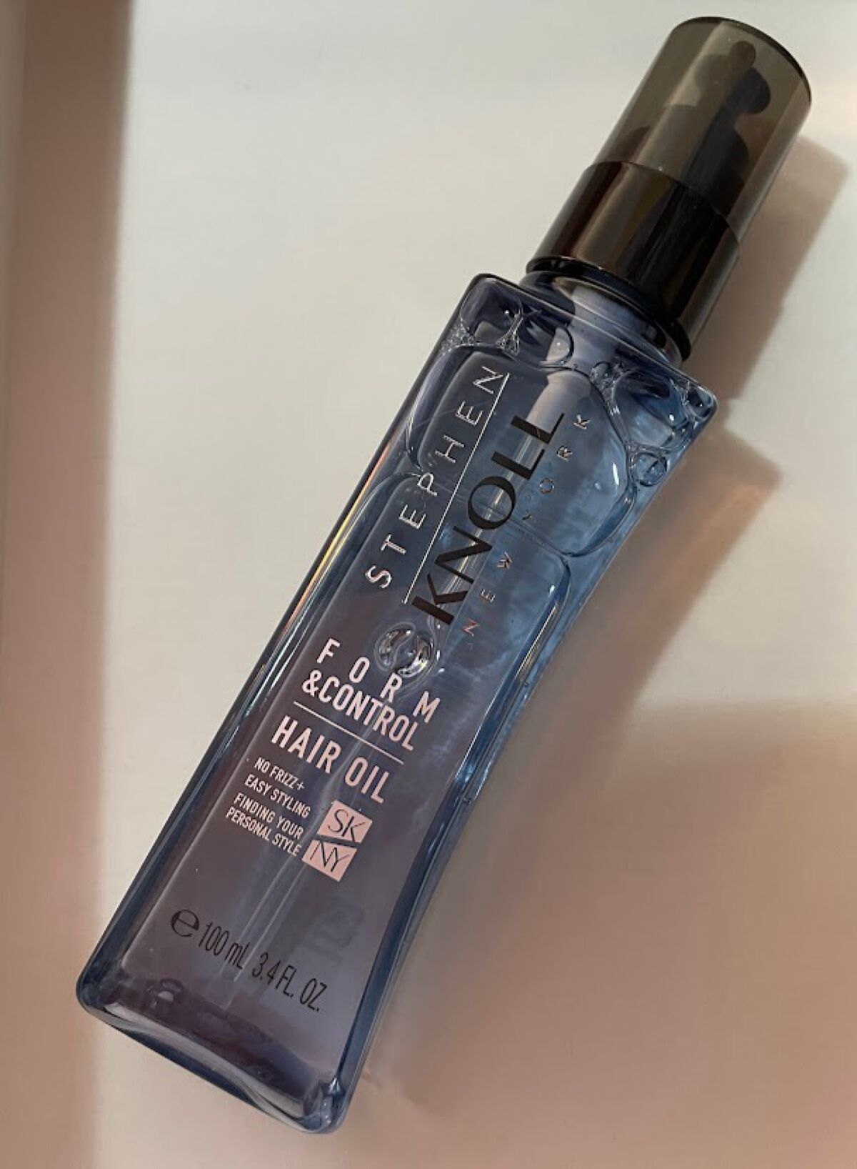 フォルムコントロール ヘアオイル Ｗ/スティーブンノル ニューヨーク/ヘアオイルを使ったクチコミ（1枚目）