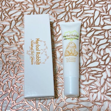 HerbalRabitNaturalGelCream（ハーバルラビットナチュラルゲルクリーム）/ビズキ/ボディクリームを使ったクチコミ（2枚目）