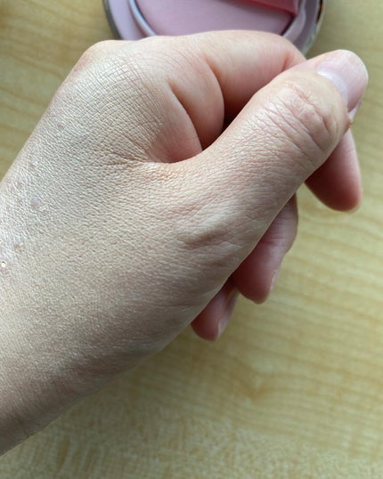 Carrie125 on LIPS 「【APLINピンクティーツリーカバーアップグロウクッション 1..」(5枚目)