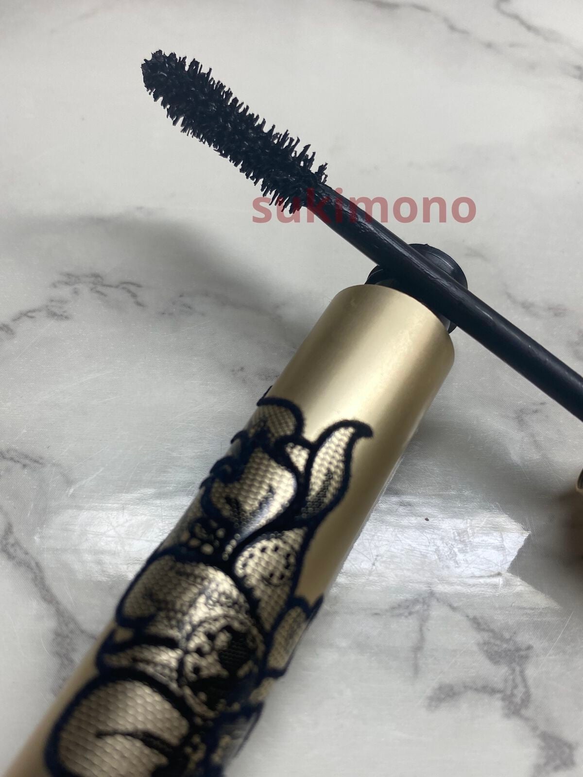 M on LIPS 「2023/2/8の価格改定前にマスカラ3種を紹介します。詳細動..」(3枚目)